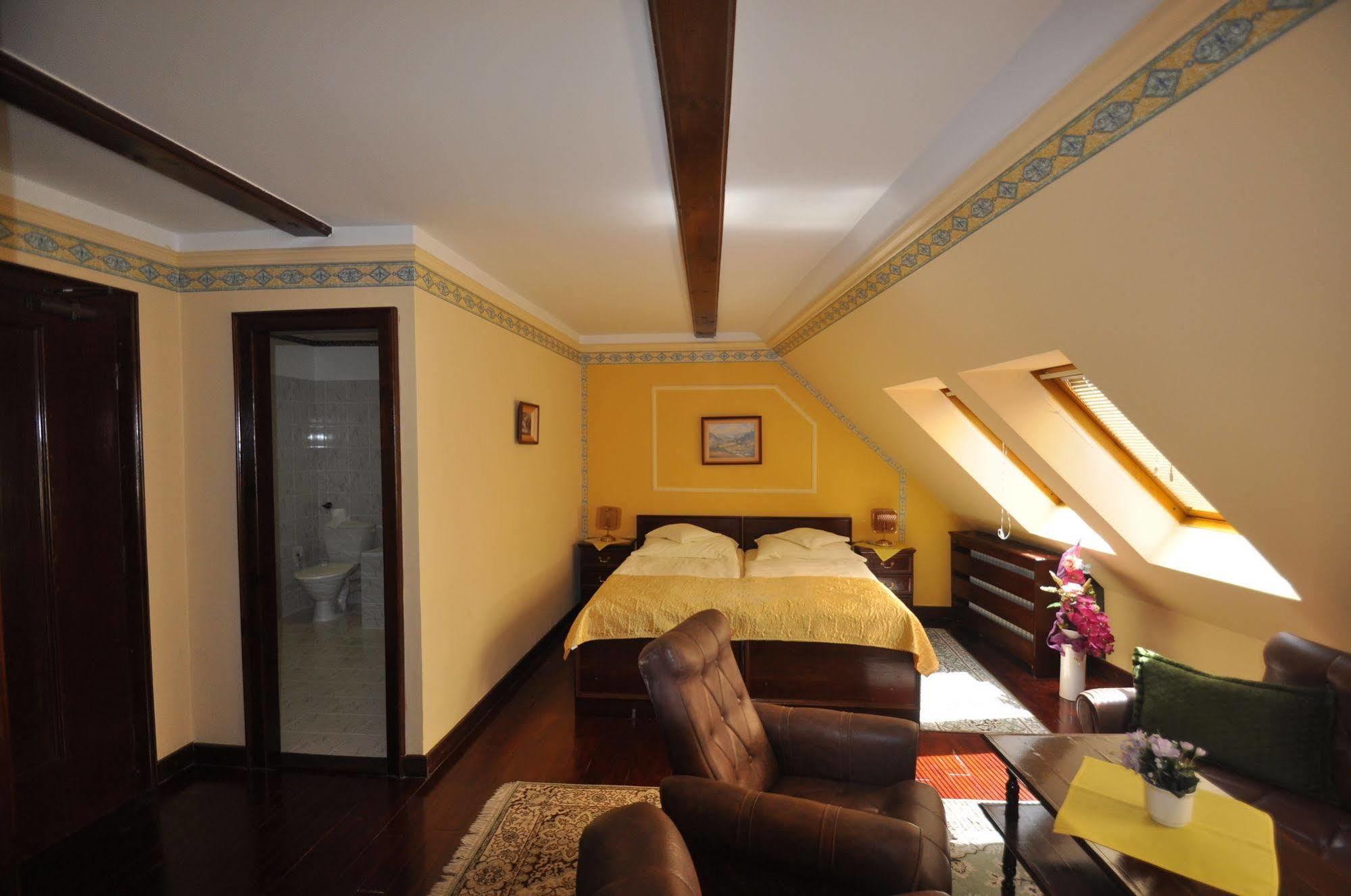 Garni -Hotel Barbakan Levoča Екстериор снимка